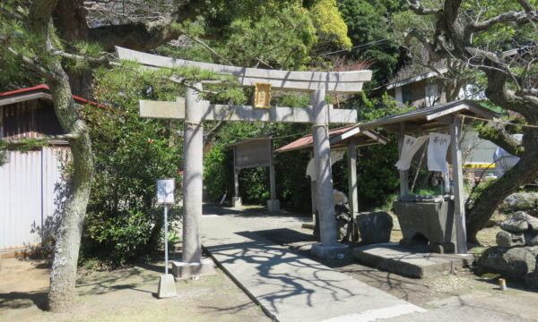 白髭神社